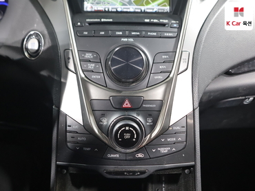 2013 - hyundai grandeur