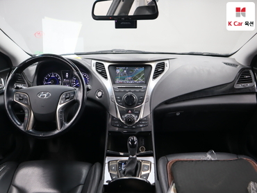 2013 - hyundai grandeur