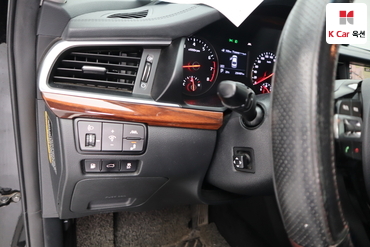 2016 - kia k7