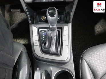 2018 - hyundai avante