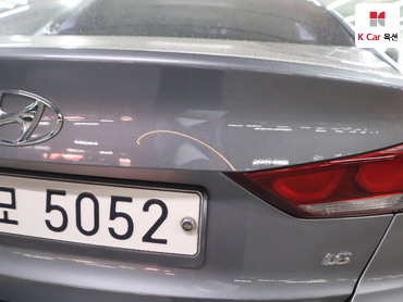 2018 - hyundai avante