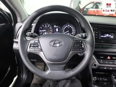 2018 - hyundai avante