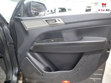 2018 - kgm rexton