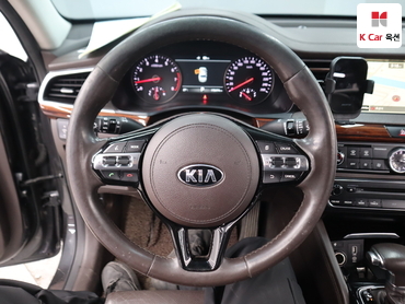 2016 - kia k7