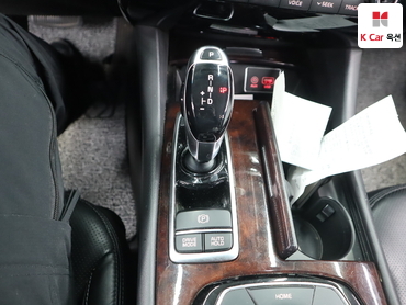 2015 - kia k9
