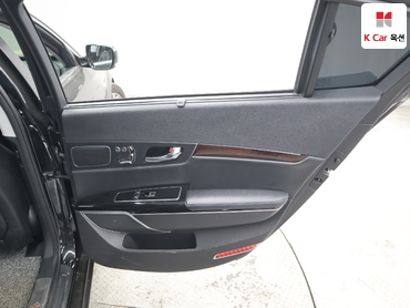 2015 - kia k9