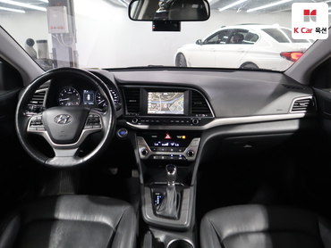 2016 - hyundai avante