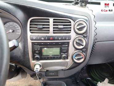 2013 - kia bongo iii