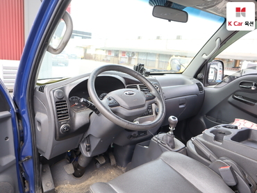 2013 - kia bongo iii