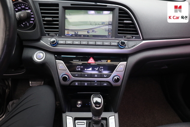 2016 - hyundai avante