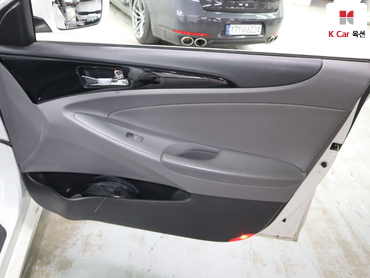 2011 - hyundai sonata