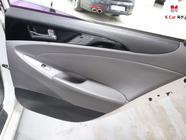 2011 - hyundai sonata