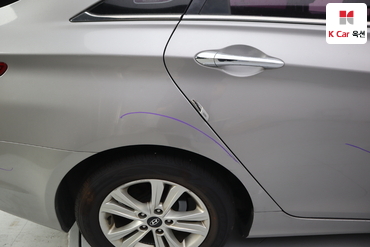 2011 - hyundai sonata
