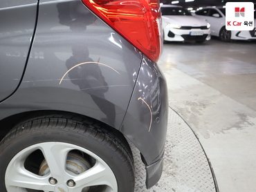 2016 - chevrolet spark