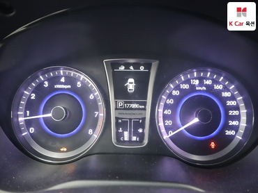 2016 - hyundai grandeur