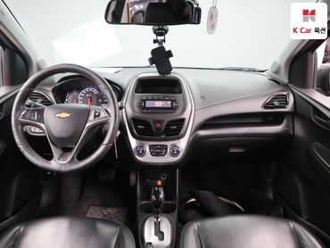 2017 - chevrolet spark