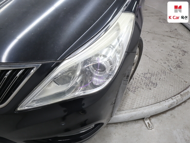 2011 - hyundai grandeur