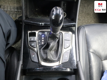 2011 - hyundai grandeur