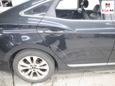 2011 - hyundai grandeur