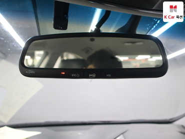 2011 - hyundai grandeur