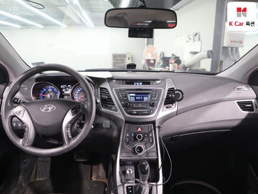 2015 - hyundai avante