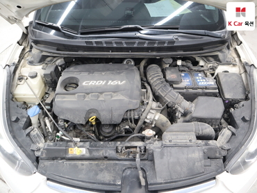 2015 - hyundai avante