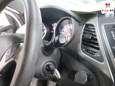2015 - hyundai avante