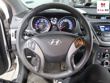 2015 - hyundai avante