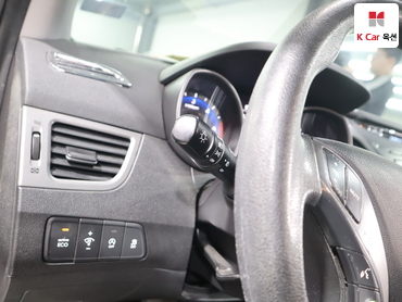 2015 - hyundai avante