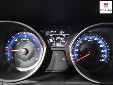 2015 - hyundai avante