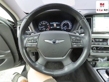 2017 - genesis g80
