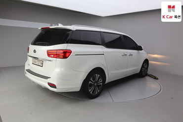 2019 - kia carnival
