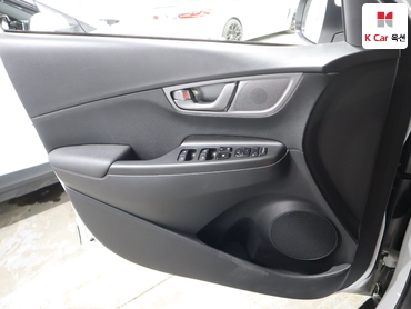 2020 - hyundai kona