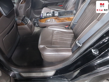 2016 - genesis eq900