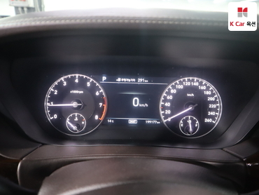 2016 - genesis eq900
