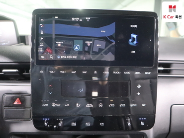 2022 - hyundai staria