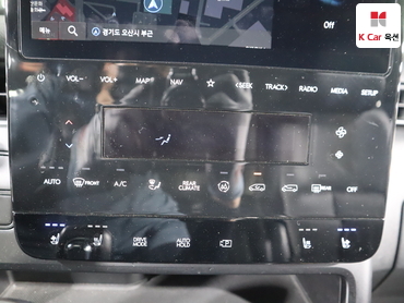 2022 - hyundai staria