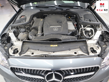 2019 - mercedes-benz e300