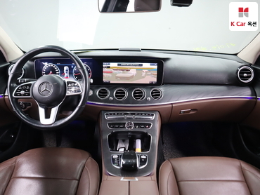 2019 - mercedes-benz e300