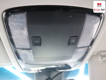 2023 - hyundai staria