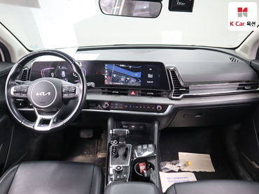 2023 - kia sportage