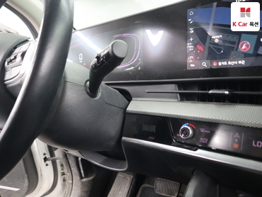 2023 - kia sportage
