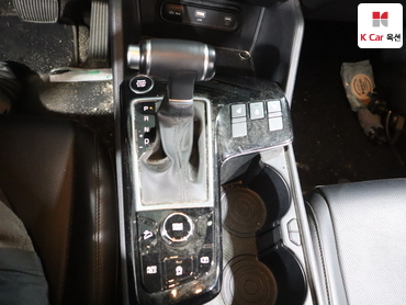 2023 - kia sportage