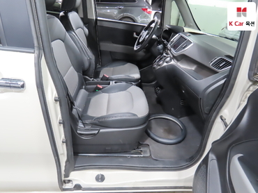 2020 - kia ray