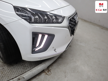 2020 - hyundai ioniq