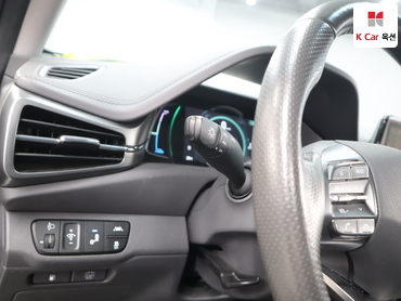 2020 - hyundai ioniq