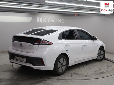 2020 - hyundai ioniq
