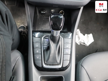 2020 - hyundai ioniq