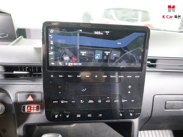 2022 - hyundai staria