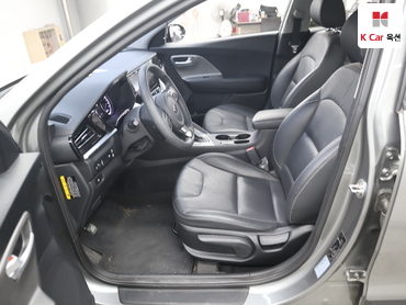 2020 - kia niro